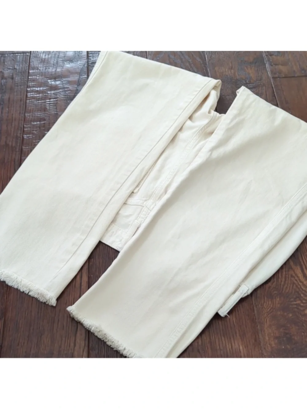 Free People We The Free Ivory Cropped Jeans High Rise Raw Hem - Size 30